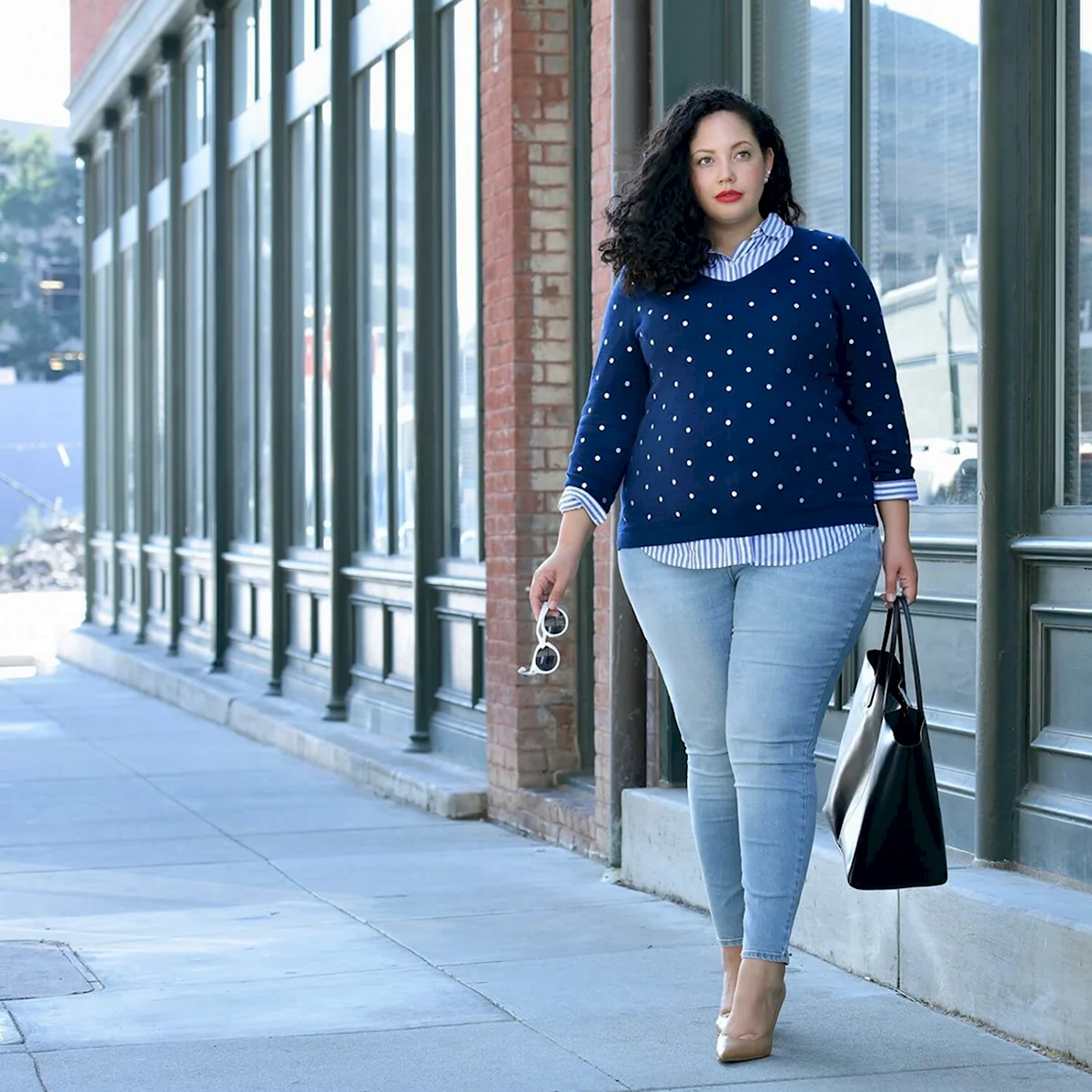 Танеша Авасти