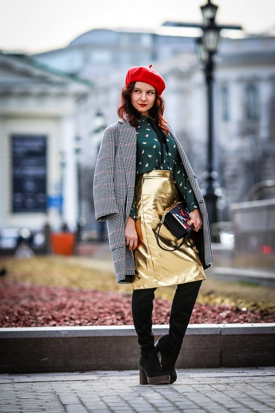 Берет с пальто