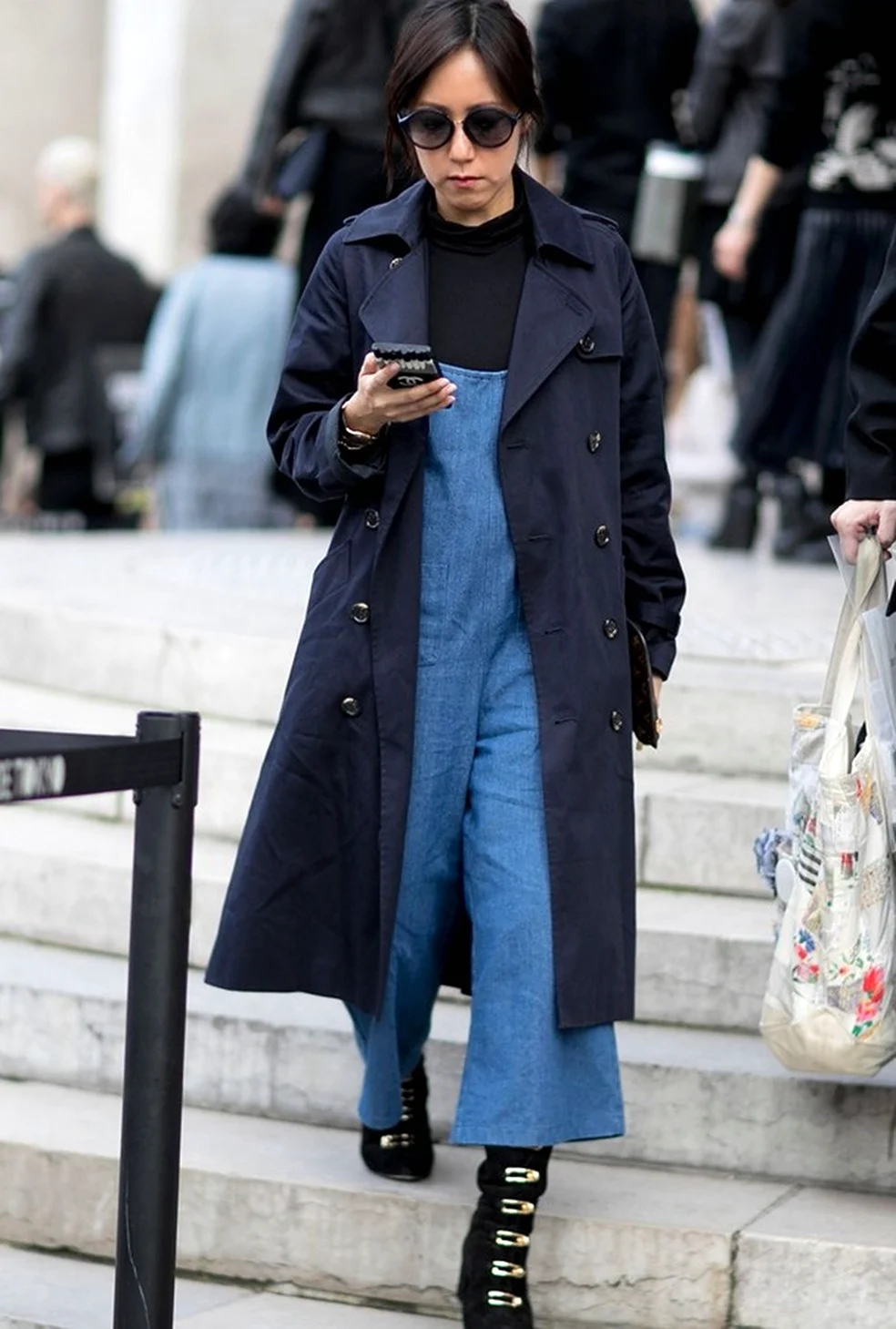 Тренч синий Street Style