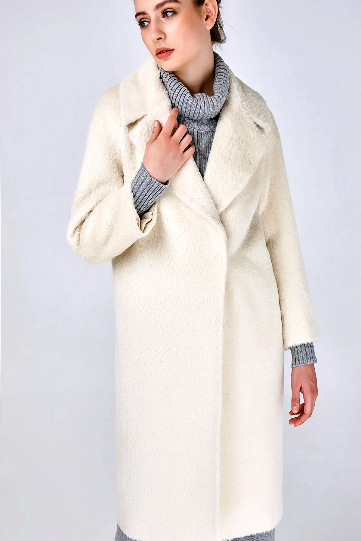 Elema пальто альпака