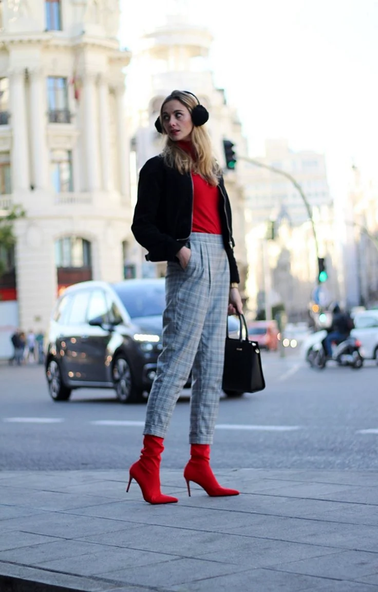 Красные ботильоны стрит стайл