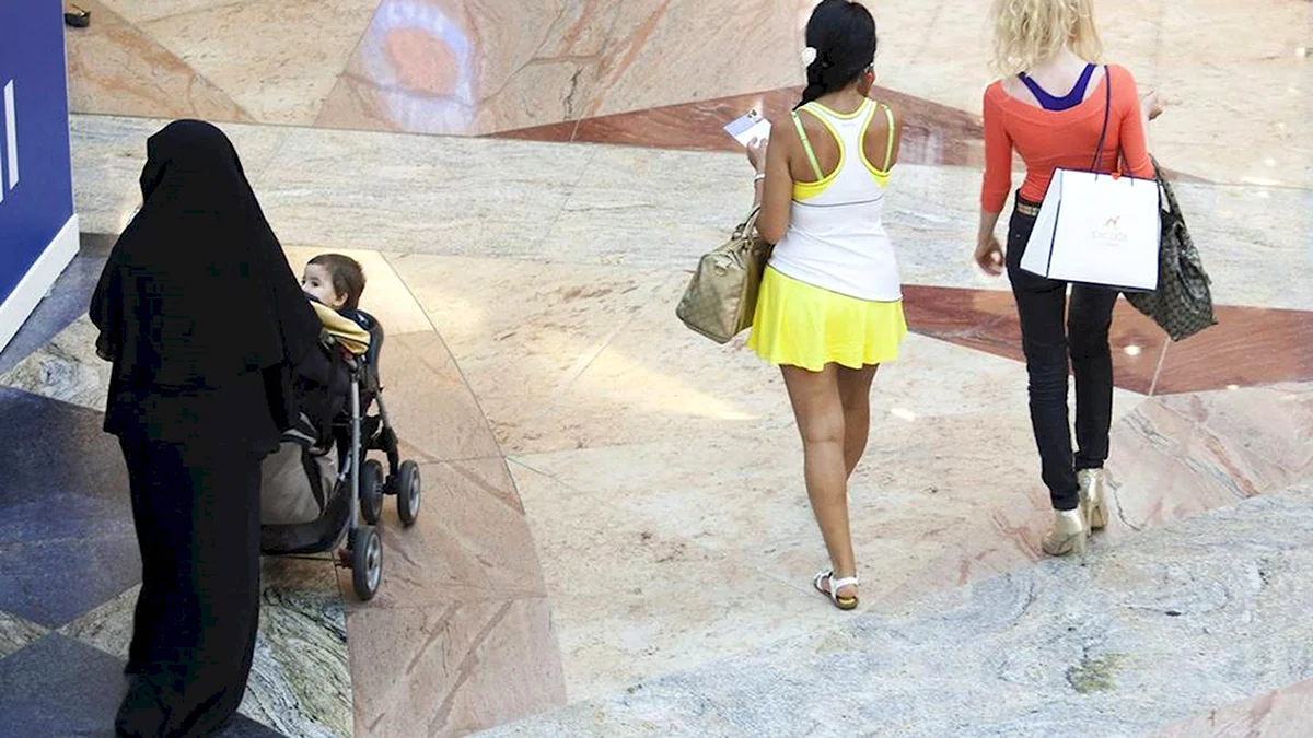 ОАЭ дресс код для туристов