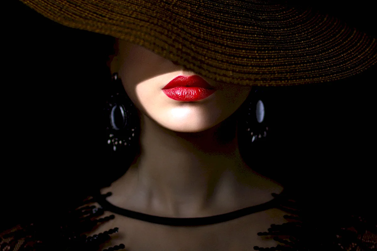 Красивые губы девушек на аву