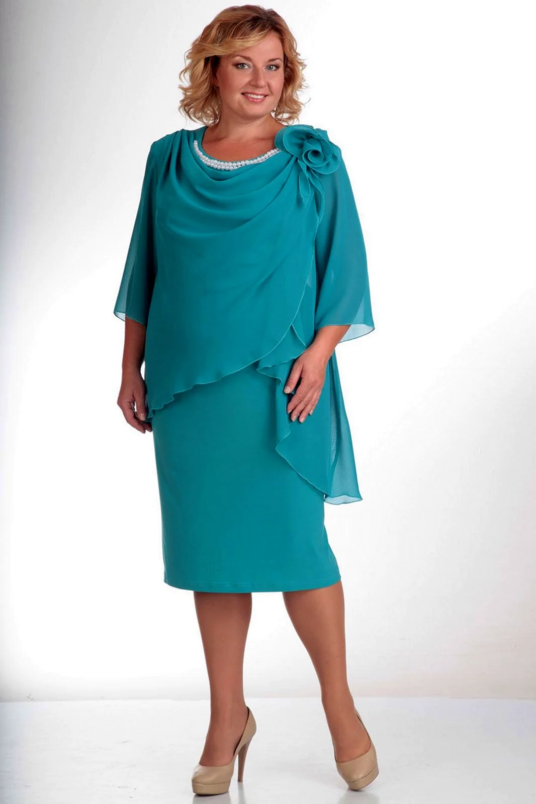 Платья для полных женщин