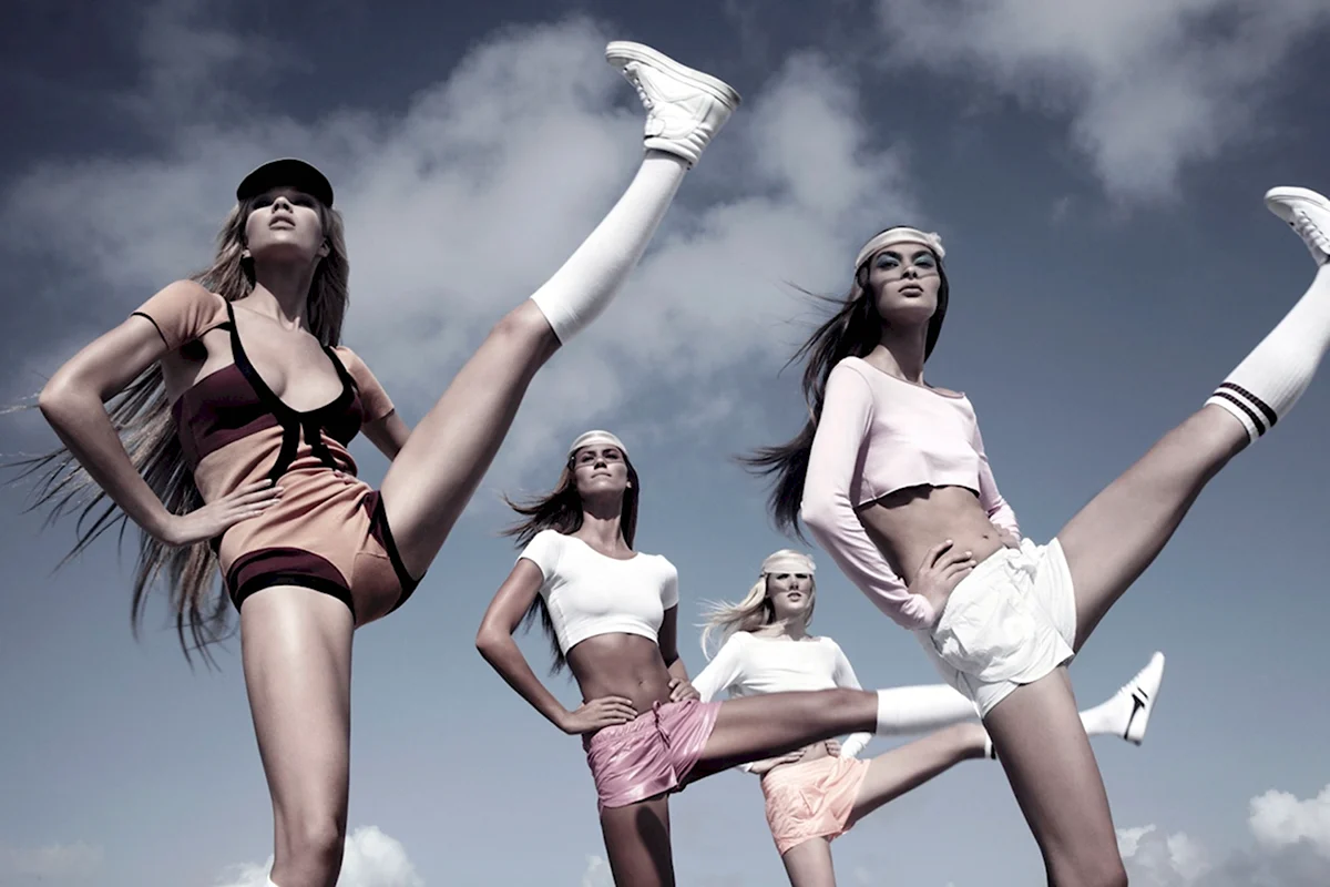Групповые фотосессии Vogue