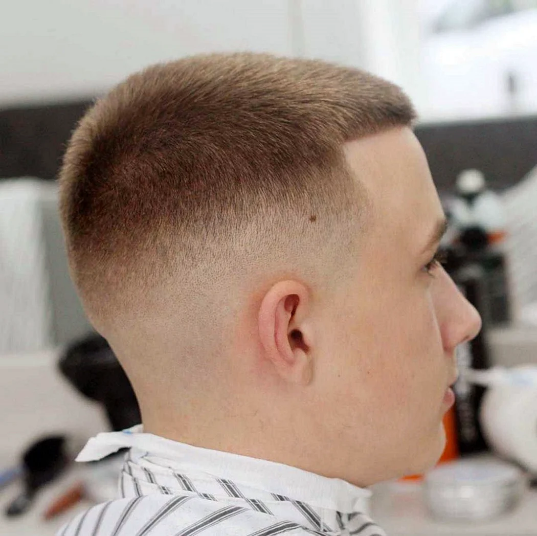 Фейд полубокс