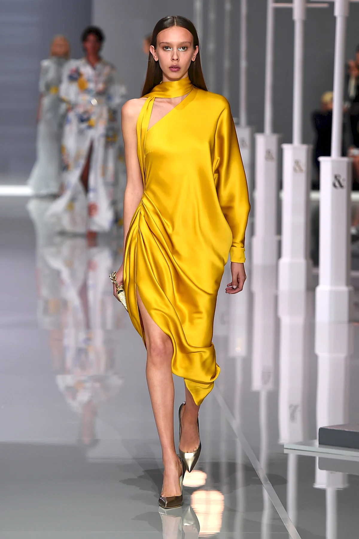 Ralph & Russo Весна-лето 2018