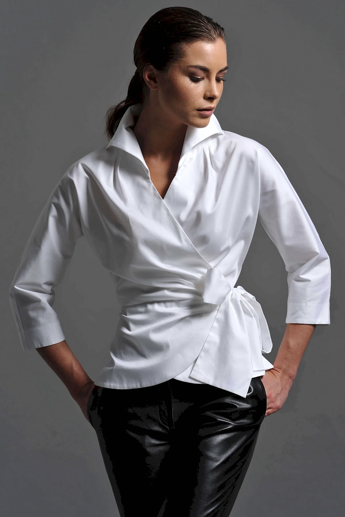 Женские блузки и рубашки