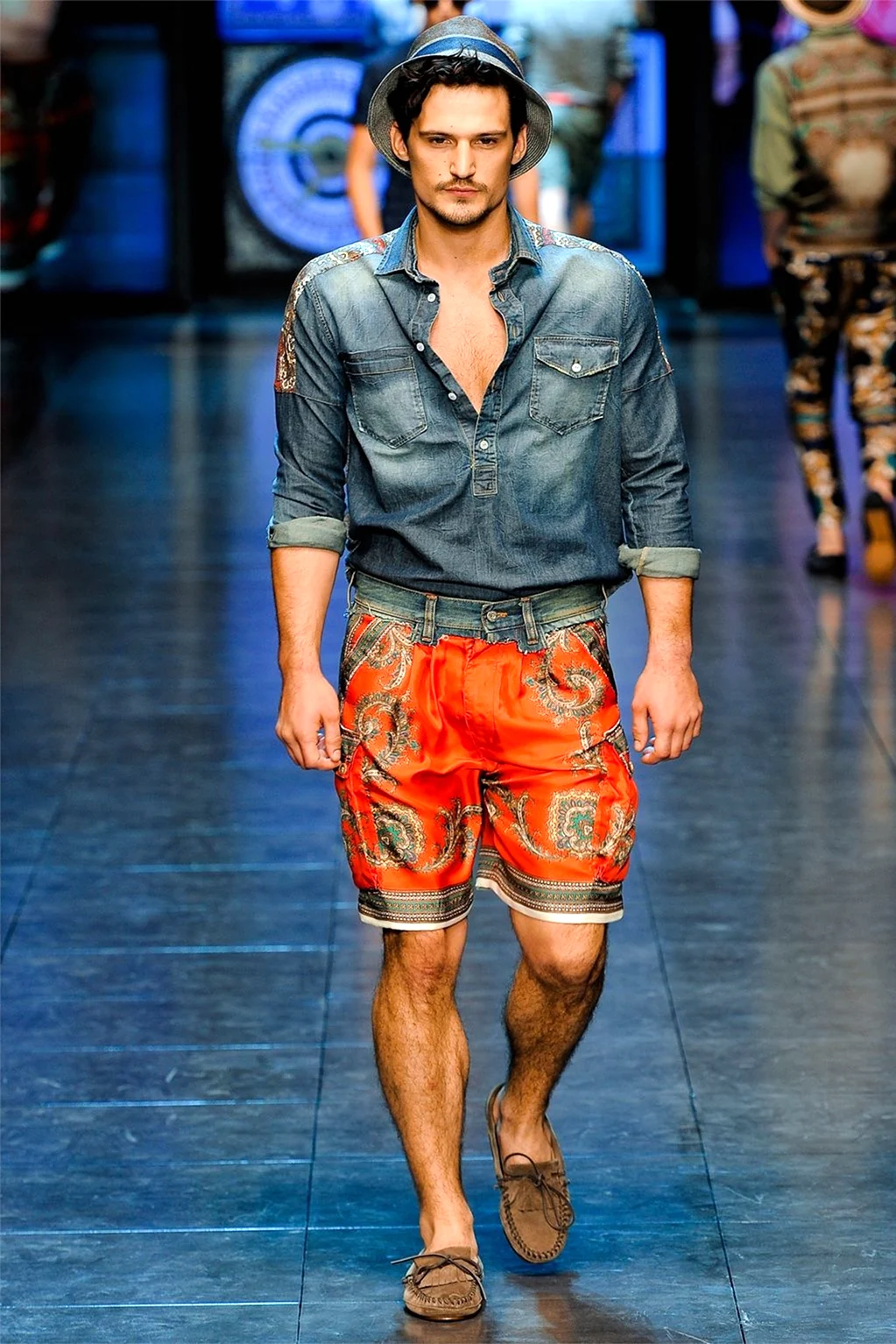 Мужские шорты Дольче Габбана Версаче