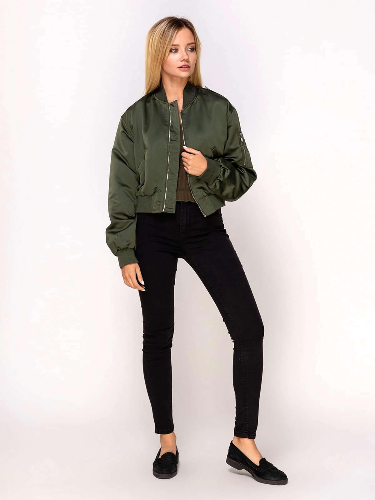 Бомбер Zara хаки