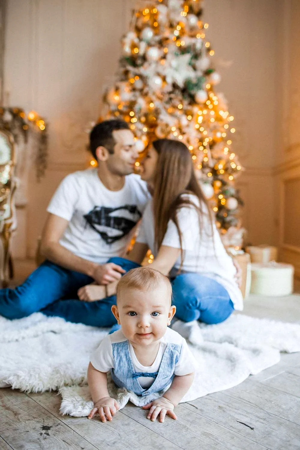 Семейная фотосессия в студии