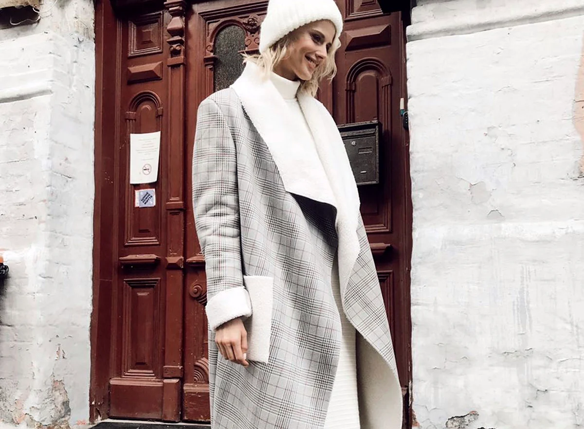 Объемное пальто