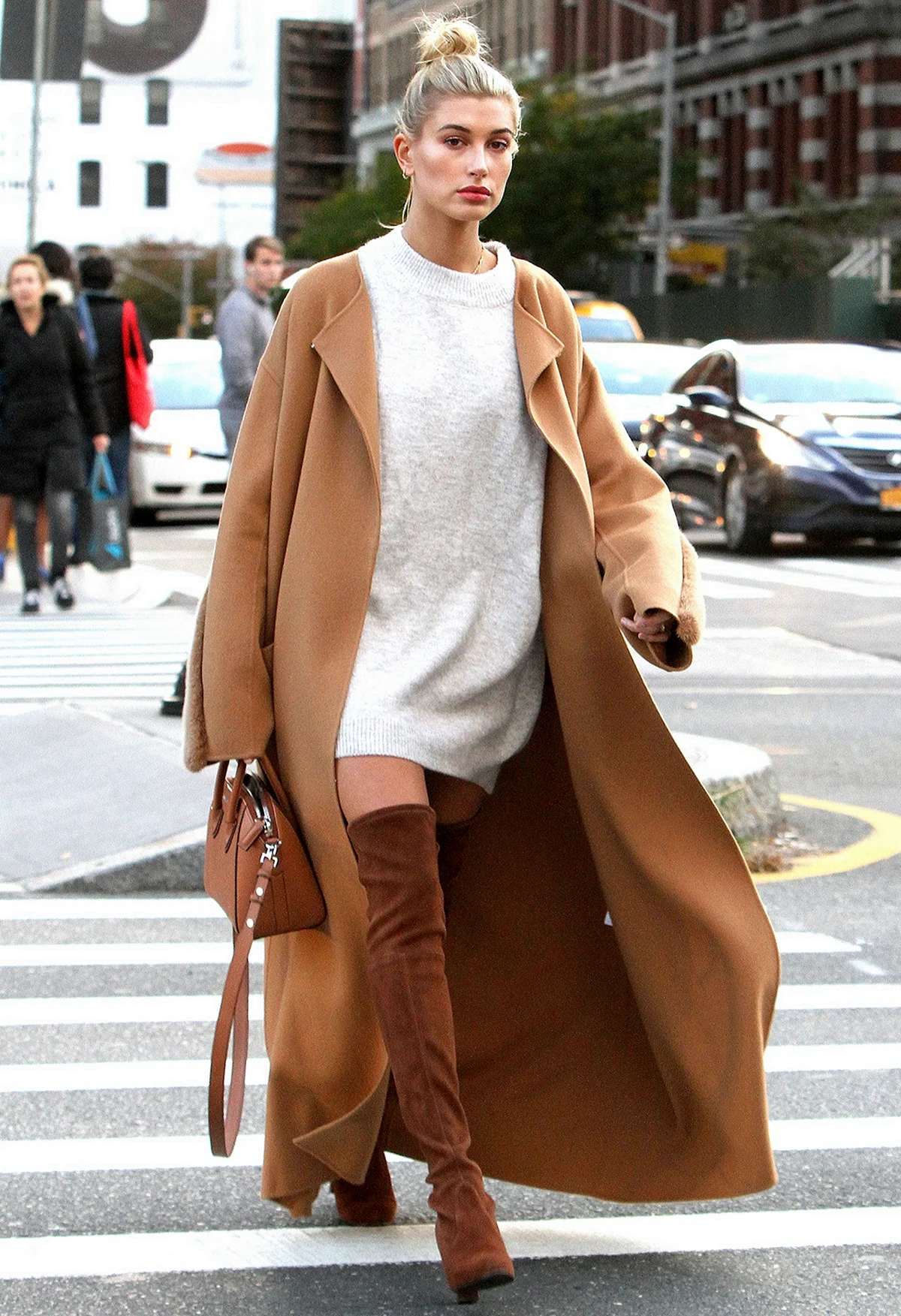 Цвет кэмел в одежде