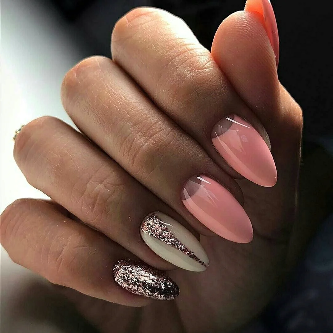 Нюдовый маникюр 2018 миндаль