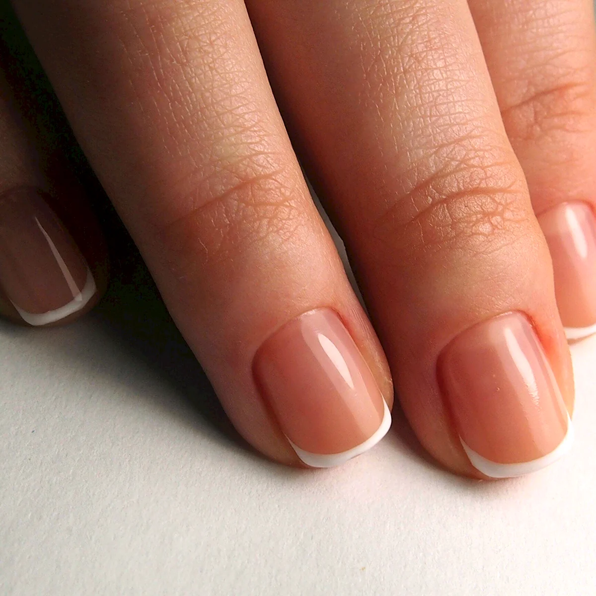 Короткие ногти без покрытия