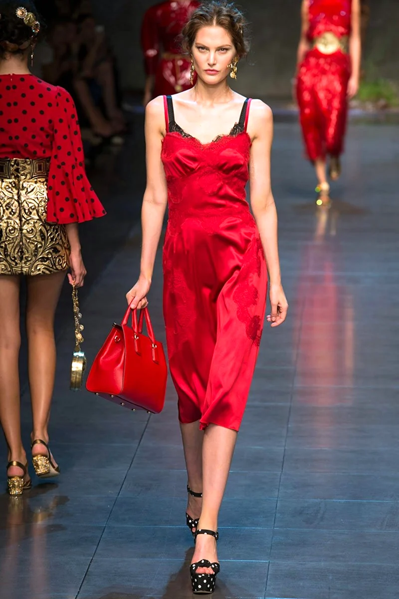 Дольче Габбана бельевой стиль 2020