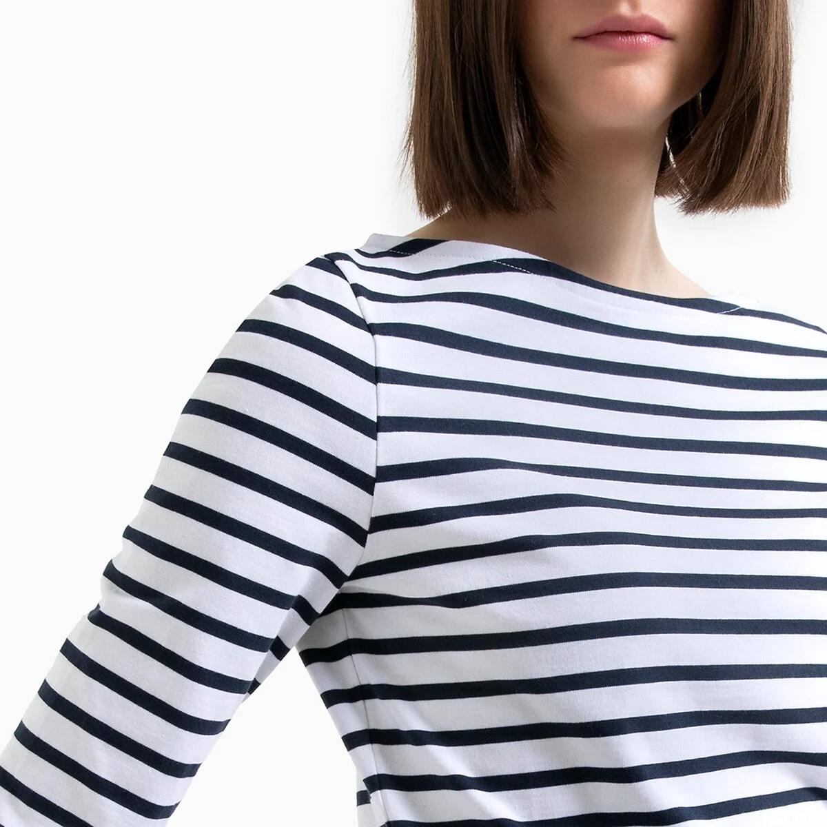 Футболка в полоску женская