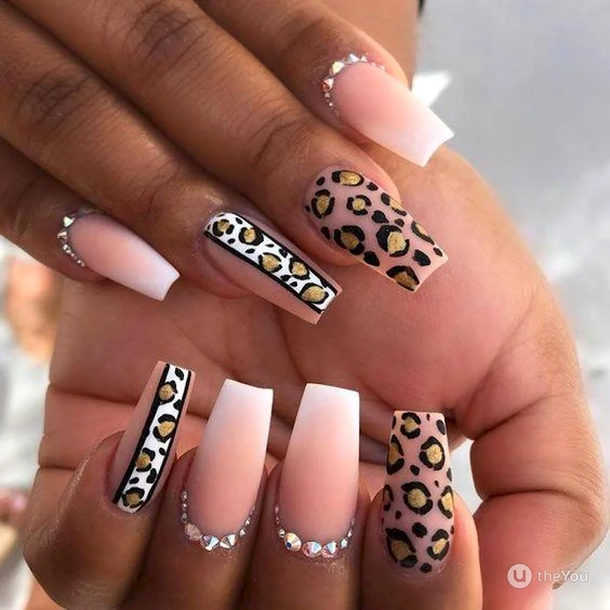 Ногти балерина 2022 леопард