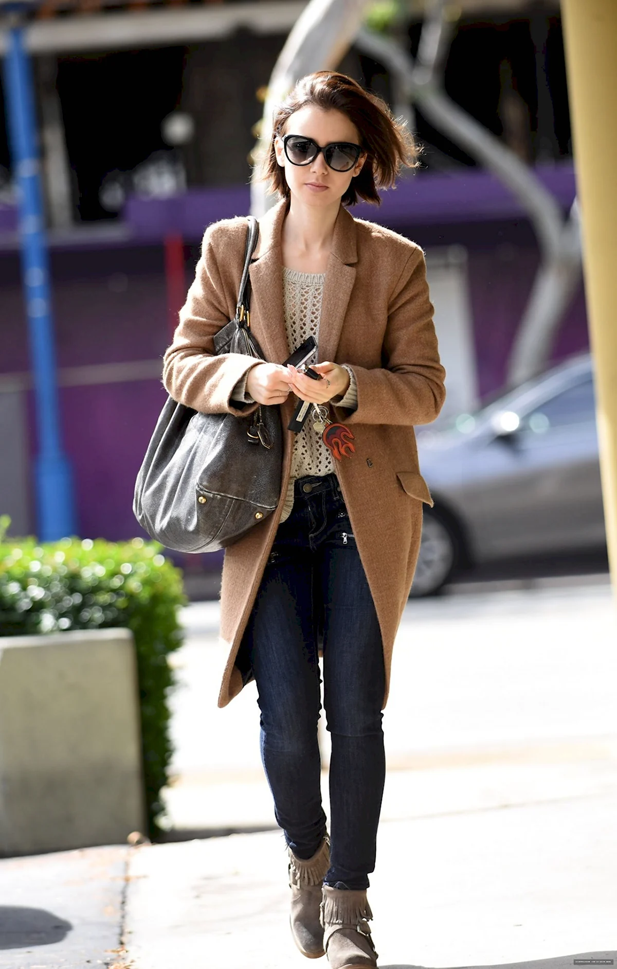 Лили Коллинз стиль