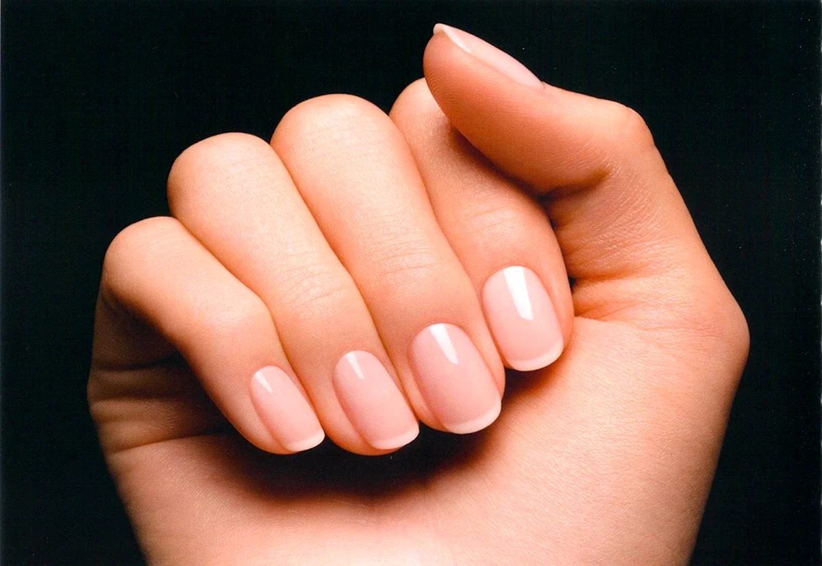 Натуральный маникюр