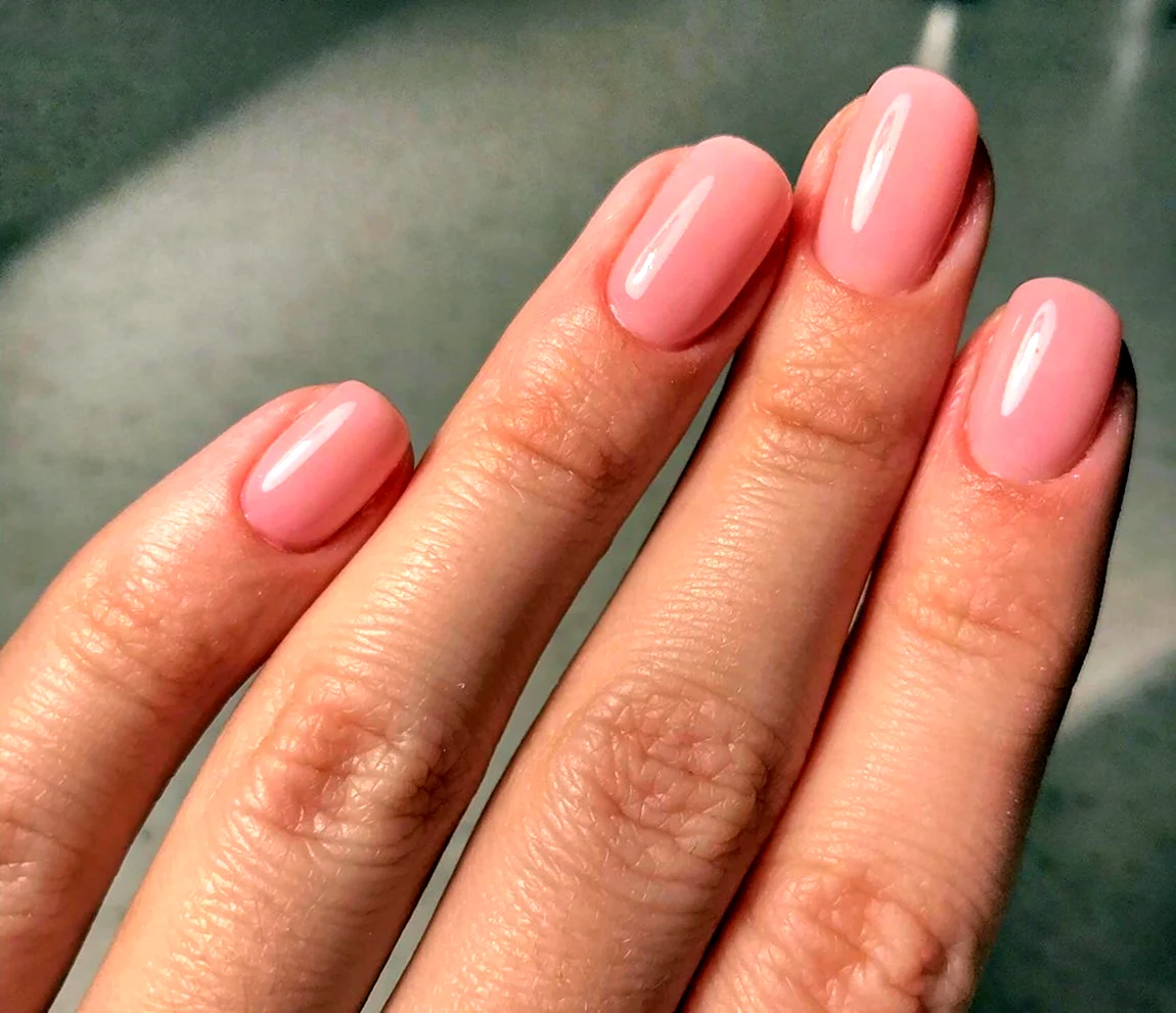 Натуральный маникюр