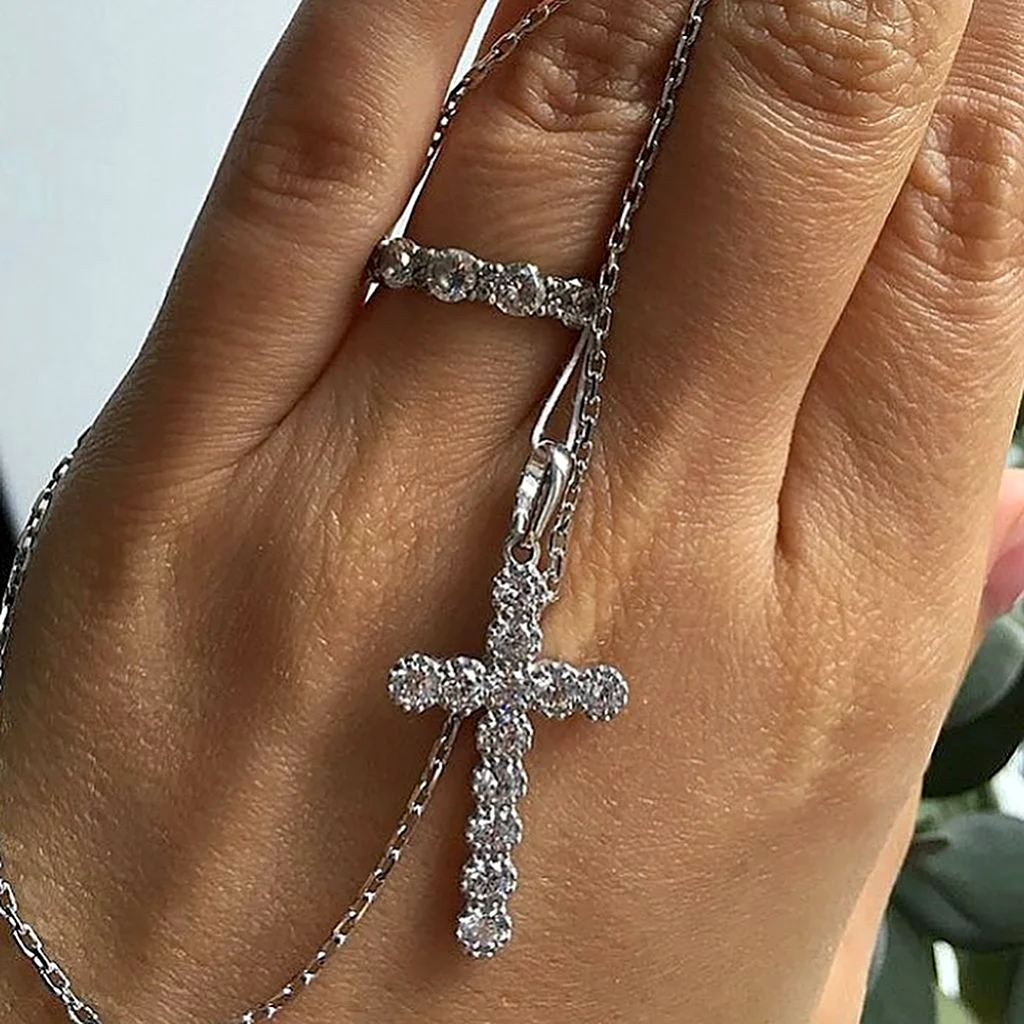 Крестик серебряный женский