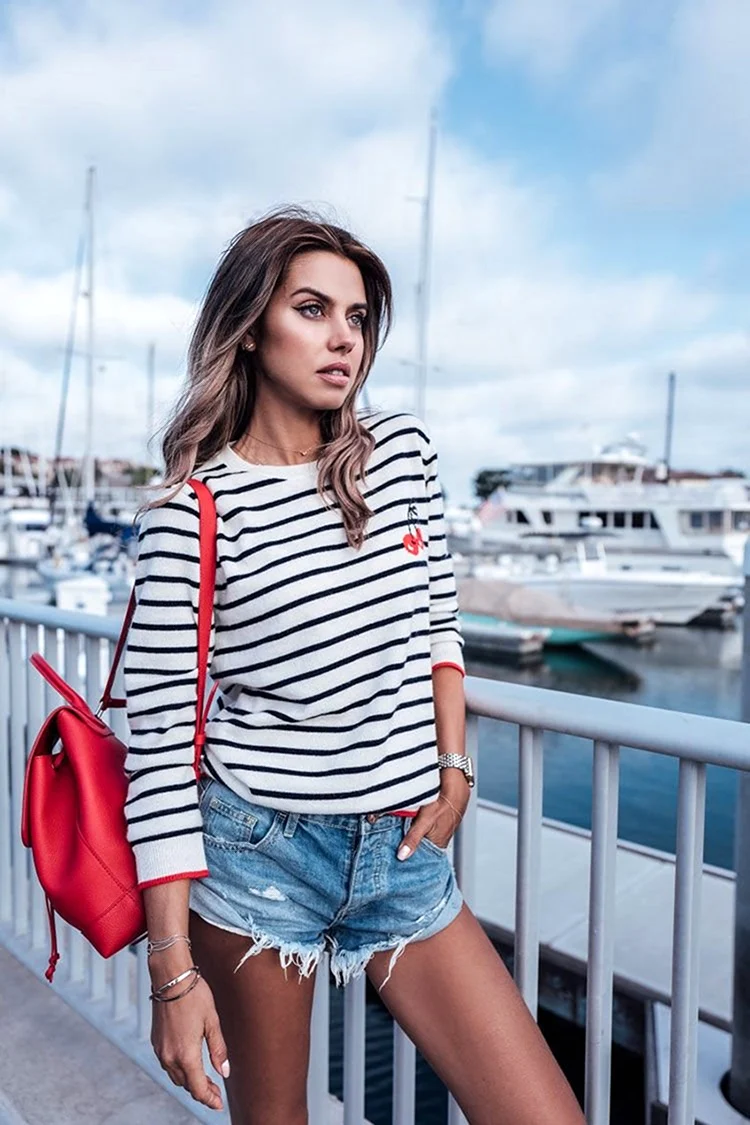 Тельняшки женские модные