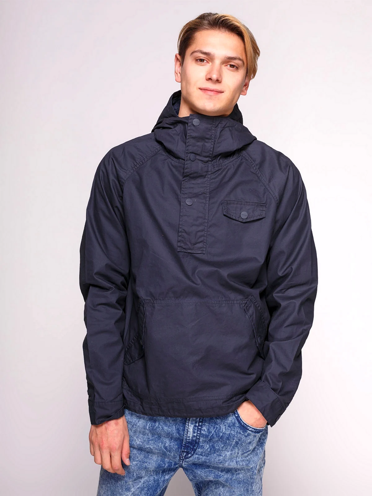 Armani Exchange анорак