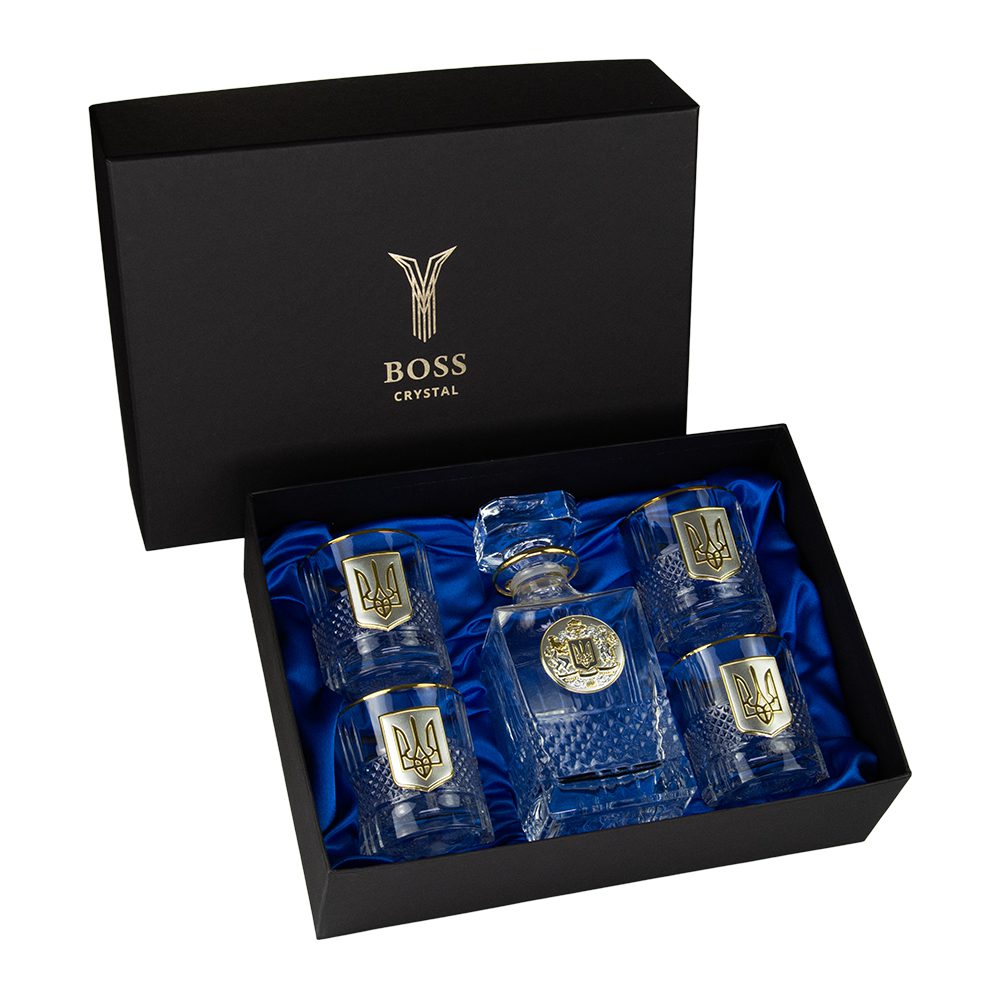 Ідеї подарунків куму: як обрати стильний та доречний варіа