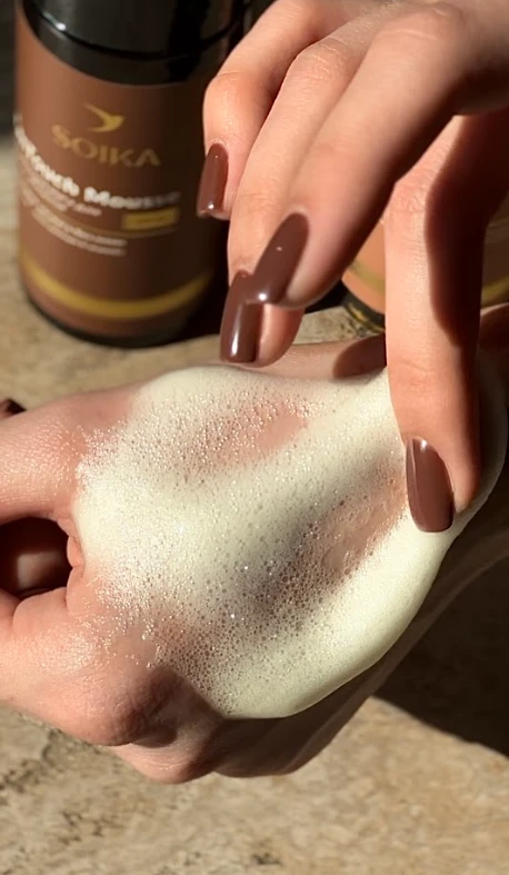 Чому більшість автозасмаг виглядають неприродно - і як це виправили у SOIKA