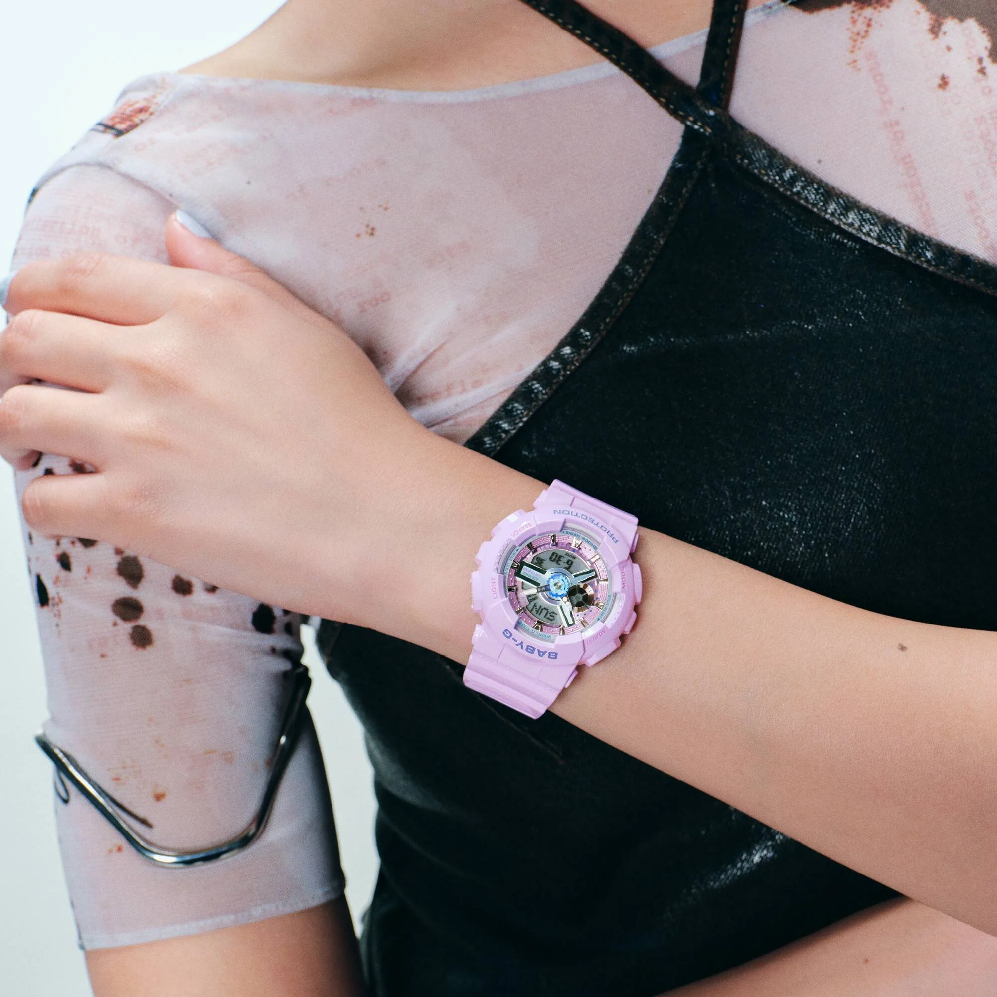 Жіночі годинники CASIO: стиль, комфорт і функціональність на кожен день