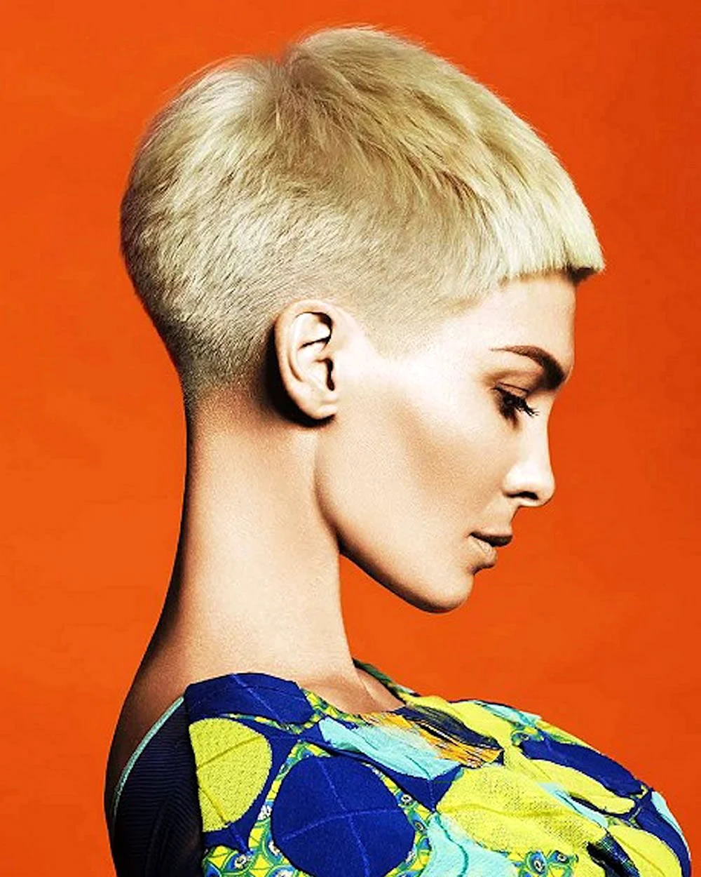 Ирина Изборская стрижка