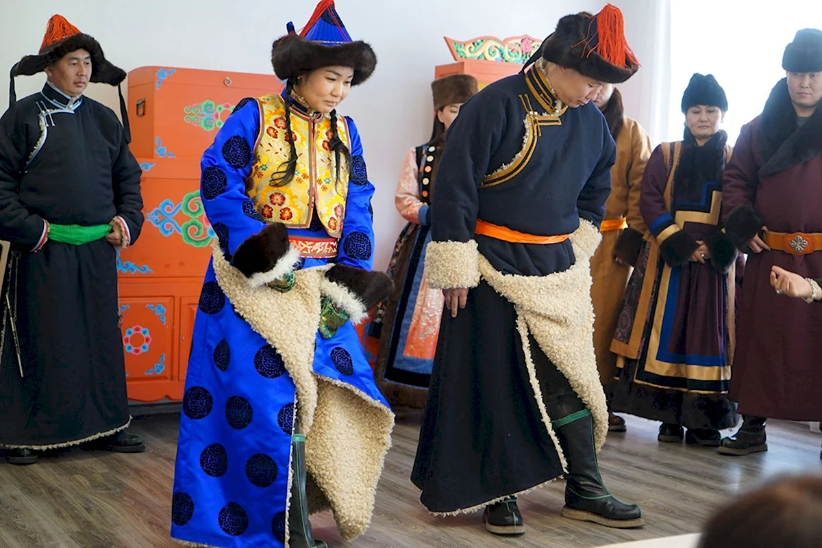 Костюмы народов Бурятии