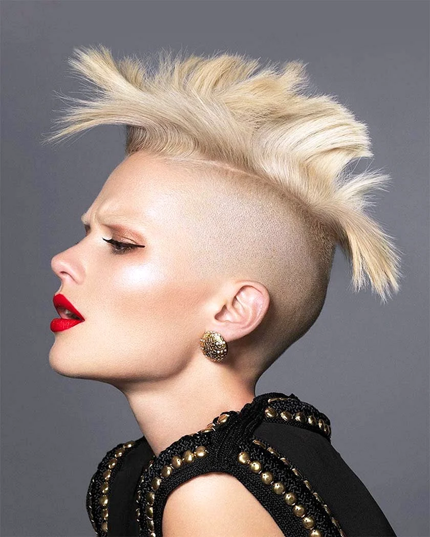 Долорес Мохавк