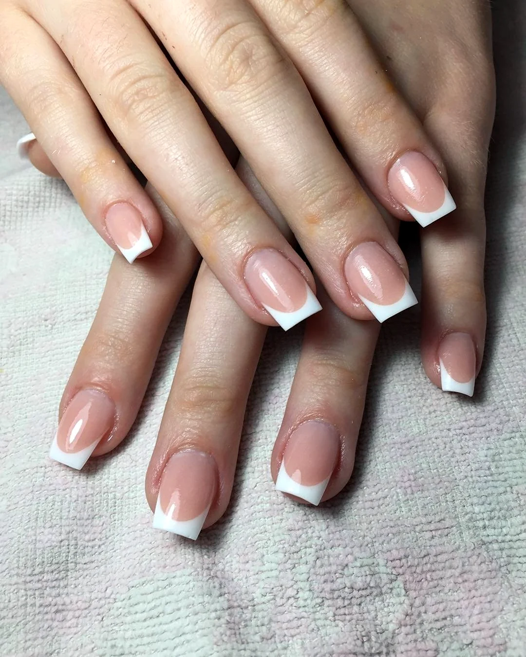 Белый френч