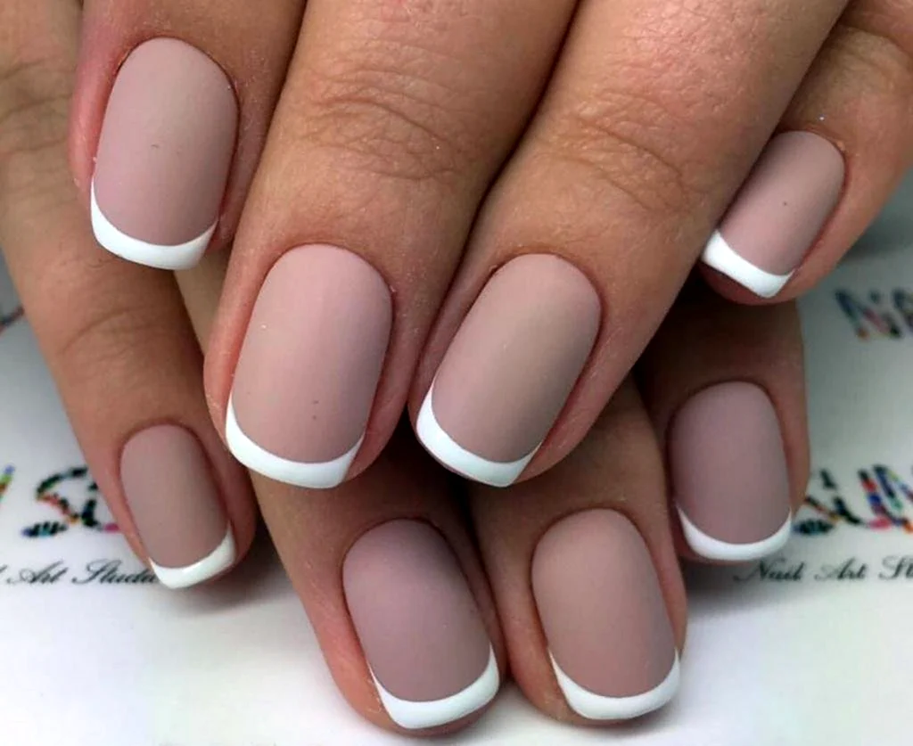 Матовый френч 2020