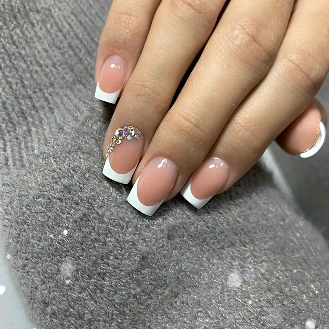 Френч со стразами