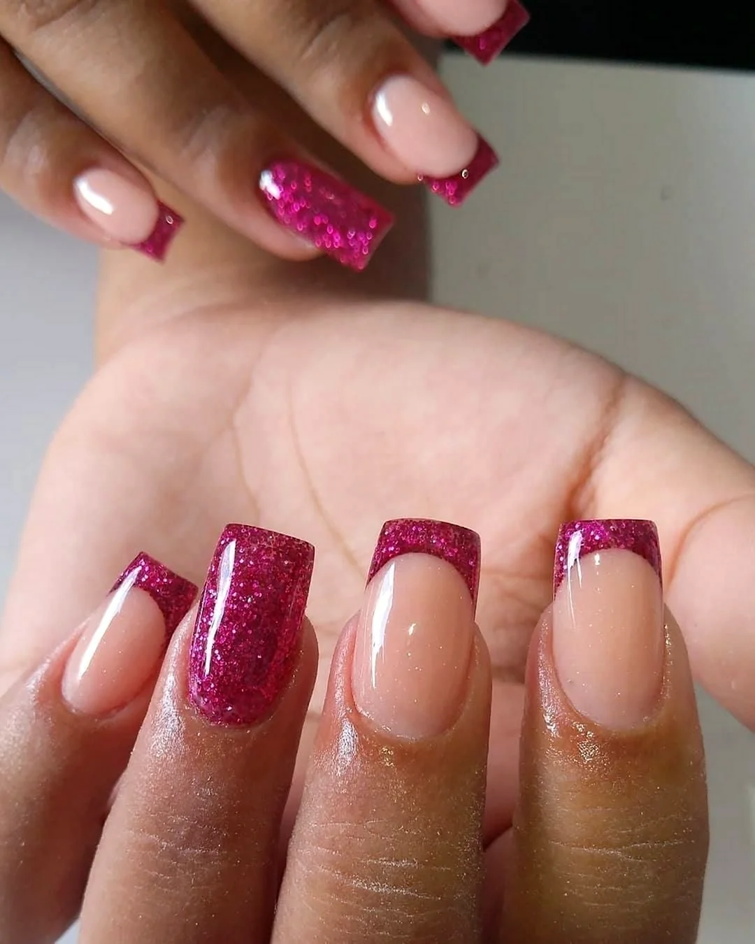 Френч розовый с блестками