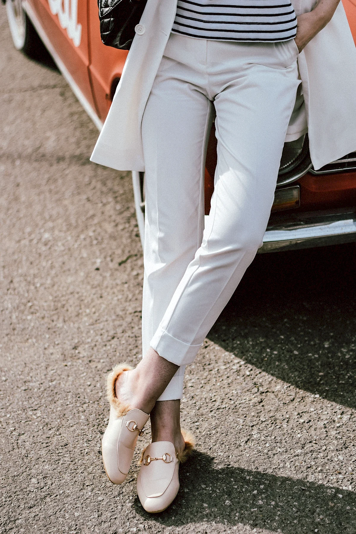 Лоферы женские с брюками