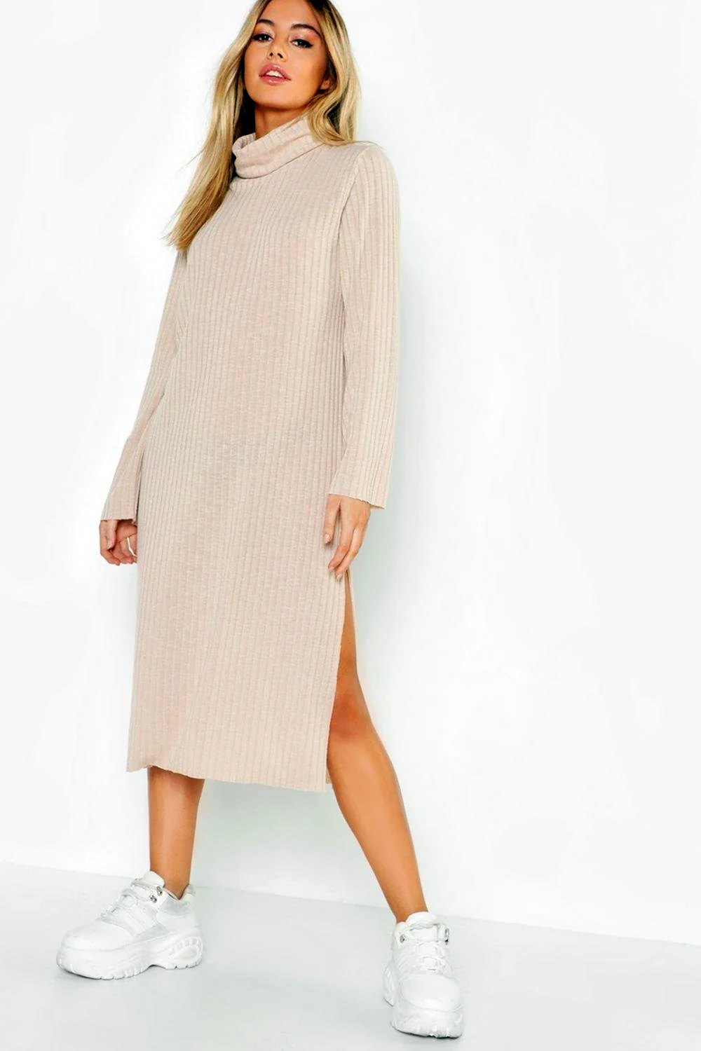 Трикотажное платье миди