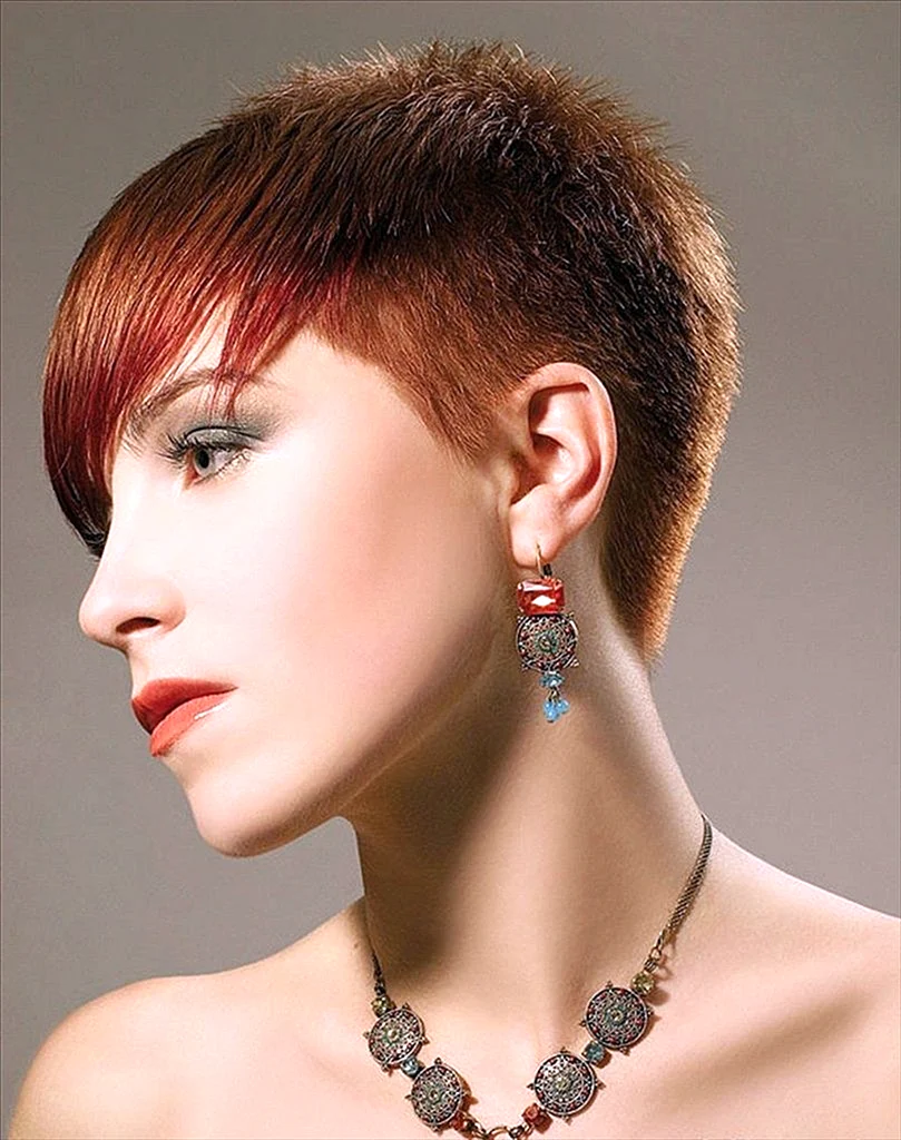 Стрижка канадка женская на короткие волосы