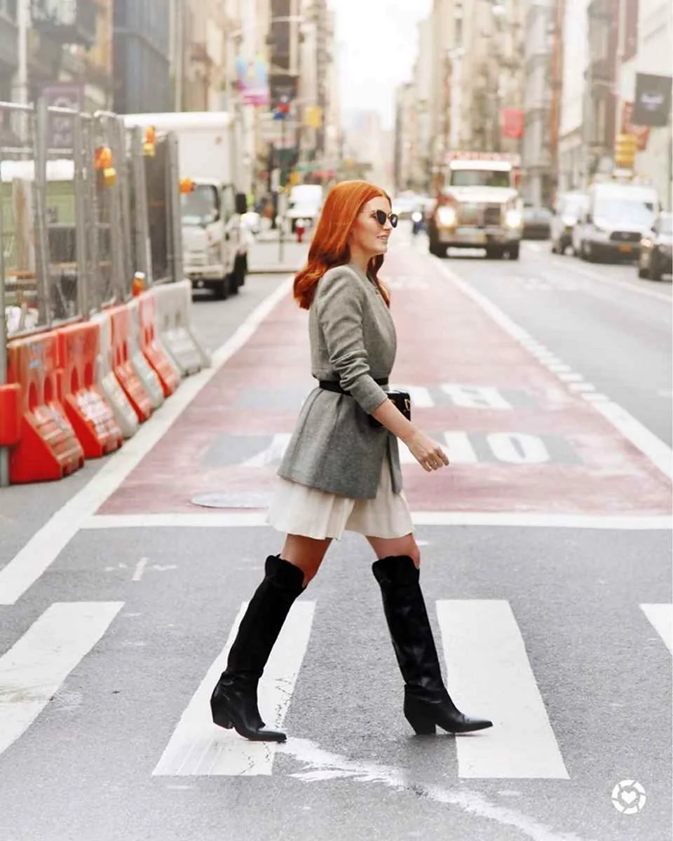 Высокие сапоги-казаки с юбкой