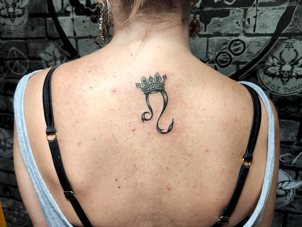 Знак зодиака Лев тату женские