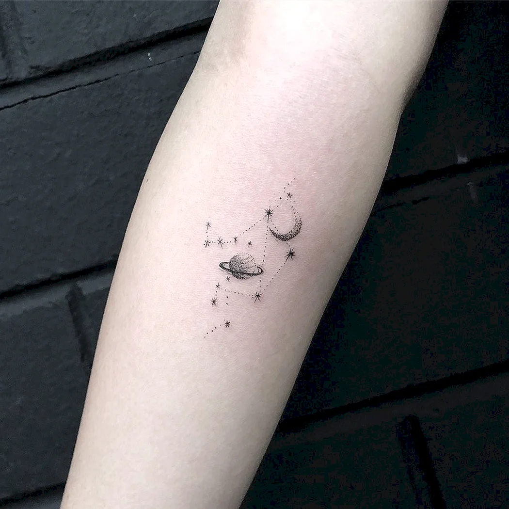 Созвездие Льва тату