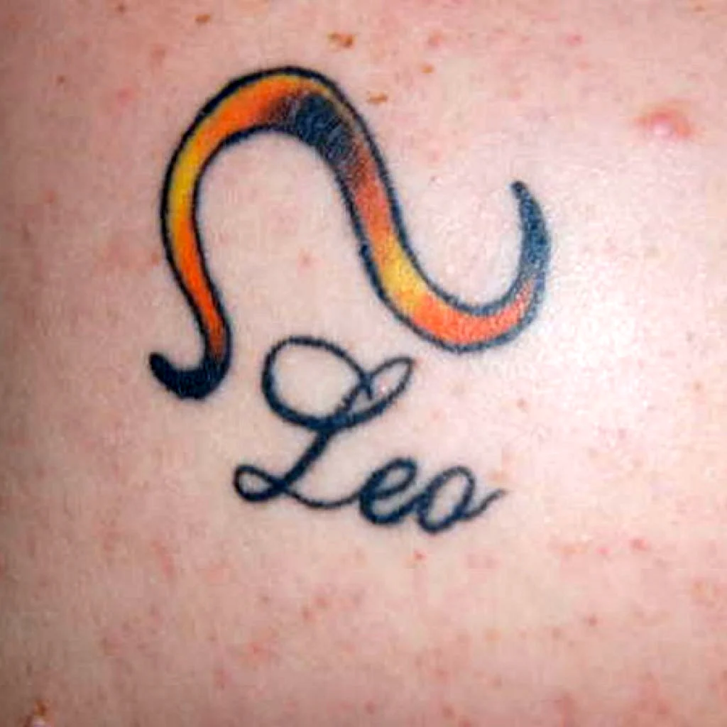 Надпись для знака зодиака Лев тату