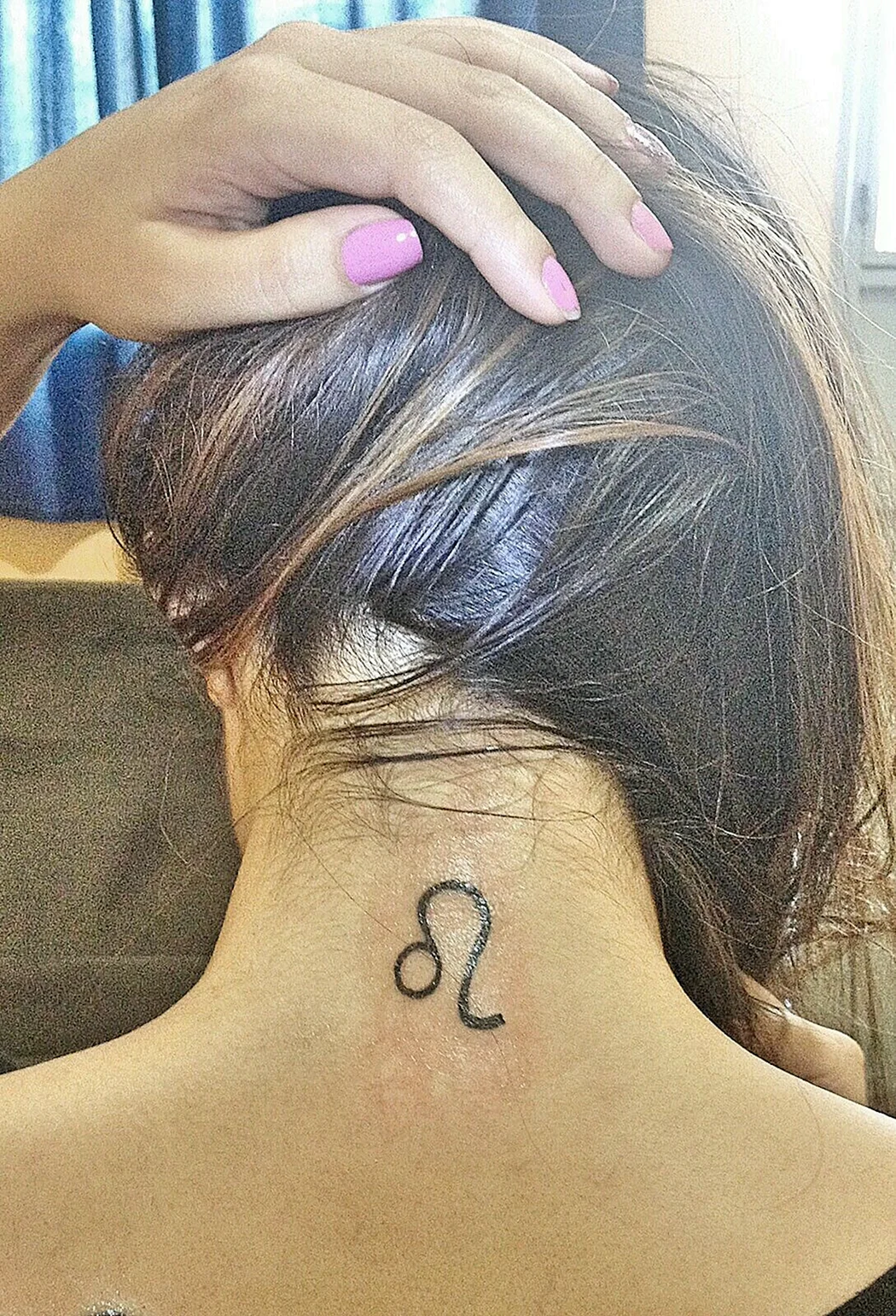 Тату знак зодиака Лев для девушек