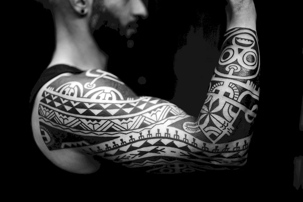 Полинезия трайбл предплечье